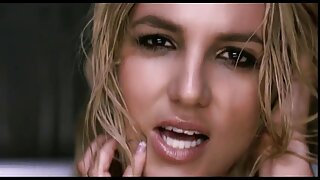 Blonde babe manana tanana volamena