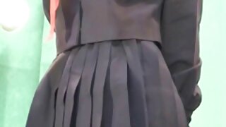 Busty reny nijaly teo ambony latabatra